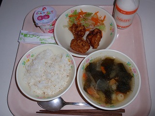 小低 人気からあげ