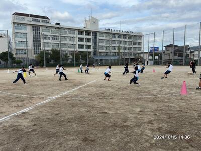 1年 体育 たまフェスに向けての練習