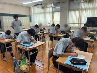 a735e2ef6503bd9a9a205763f7cf460944492a19.jpeg