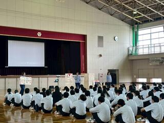 LINE_ALBUM_(5月23日)交通安全教室全体_250523_6.jpg