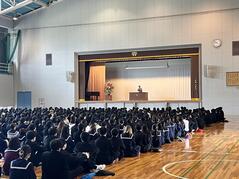 250408【写真】令和７年度始業式 (1).JPGのサムネイル画像