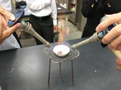 231123【写真】化学部活動報告 (4).jpgのサムネイル画像