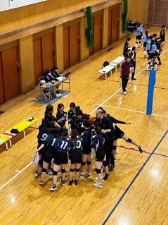 241128【写真】女子バレーボール部活動報告（２部リーグ昇格！） (2).jpgのサムネイル画像