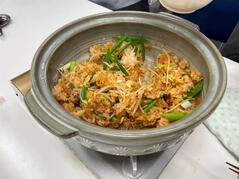 241105【写真】授業の風景56（３年「生活文化」、キムチ土鍋ご飯） (1).jpegのサムネイル画像