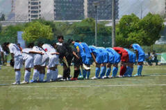 260518【写真】サッカー部活動報告（高校総体中央トーナメント（vs履正社）） (1).JPGのサムネイル画像