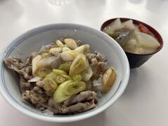 241128【写真】授業の風景69（３年「生活文化」、ねぎ塩豚丼、かす汁） (1).JPGのサムネイル画像のサムネイル画像