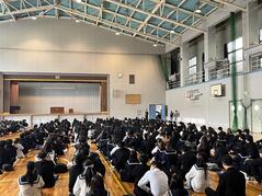 250324【写真】令和６年度終業式 (2).JPGのサムネイル画像