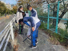 241111【写真】(陸上競技部、水泳部(競泳))第45回クリーン作戦 (6).JPGのサムネイル画像