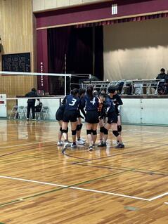 250108【写真】女子バレーボール部活動報告（公立高校大会ベスト32） (1).jpgのサムネイル画像