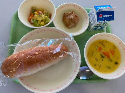 今日の給食 ハロウィーン