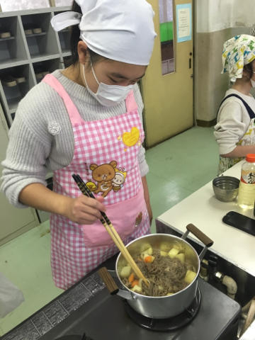４組調理_03.jpg