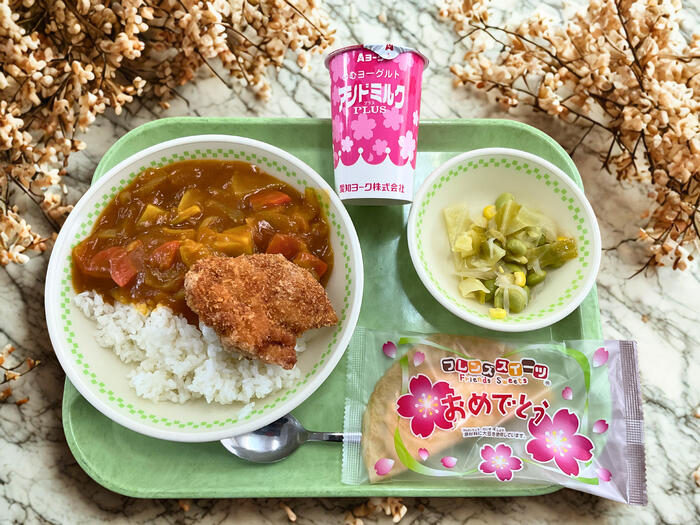 卒業お祝い給食🍽️