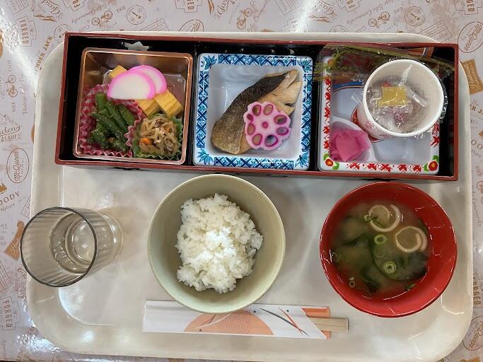 中２宿泊学習「朝はやっぱり、納豆！？」