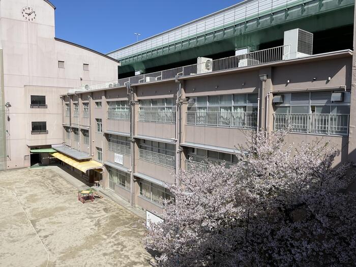 今年は桜が新入生をお迎えできました。