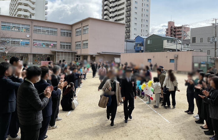 小中学部卒業式「ここに幸あり」