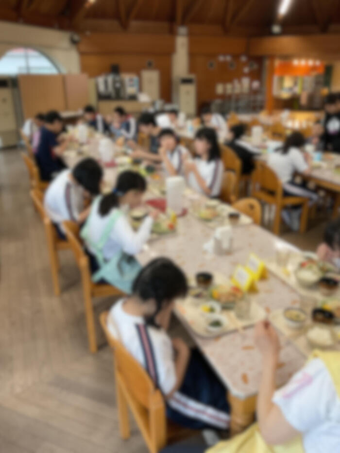 中2宿泊学習 夕飯は唐揚げだ！
