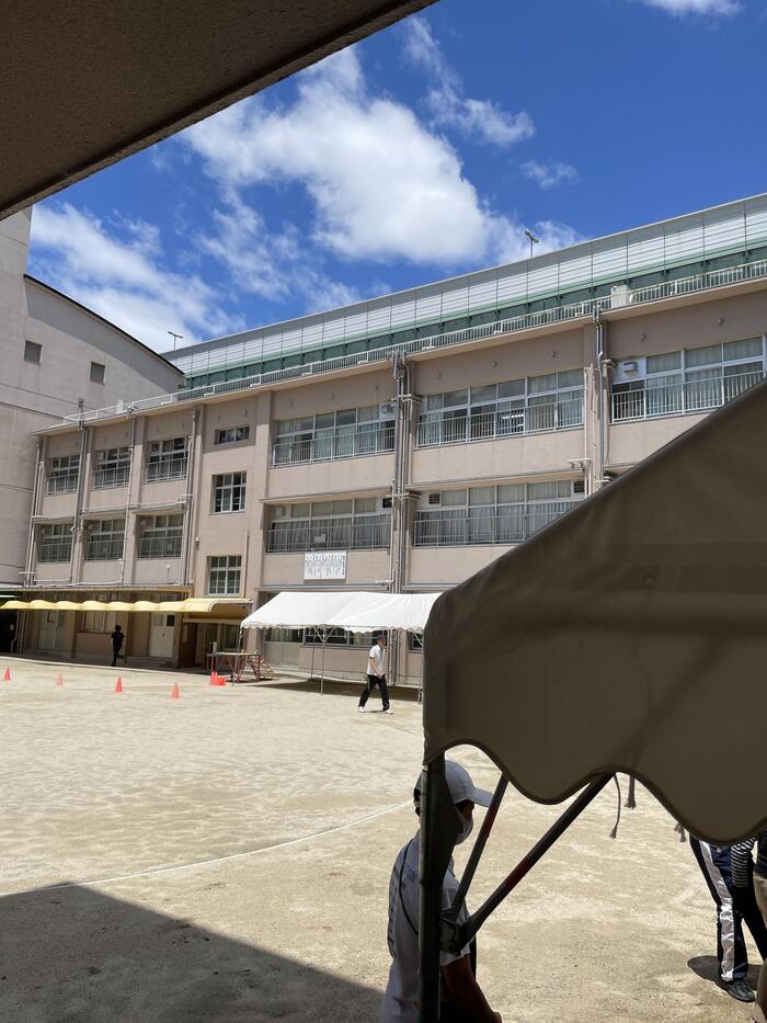 清々しい青空。