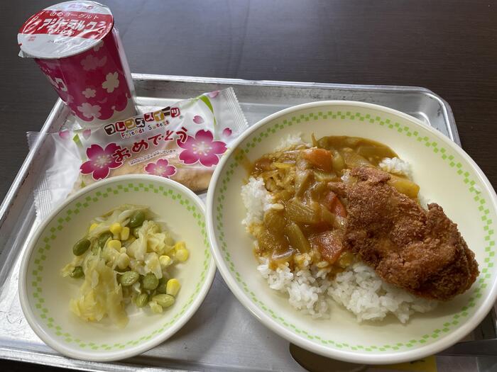 高等部卒業おめでとう献立。