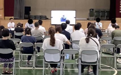保護者を対象とした企業説明会