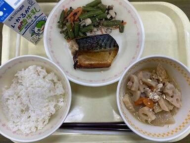 給食の紹介 ~河内蓮根~