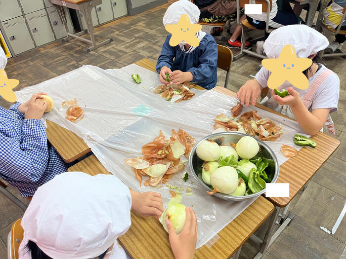 【小5せいかつ】野菜の皮むき・種とり