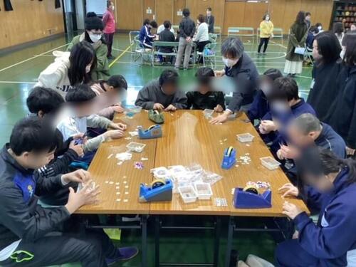 高等部1・2年 企業との連携授業、 PTA進路学習会(2月22日)