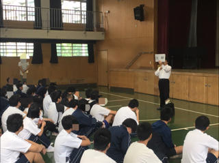 高等部「薬物の防止について」