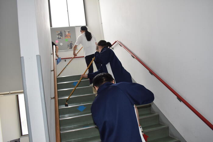【高等部】コース制授業（清掃）