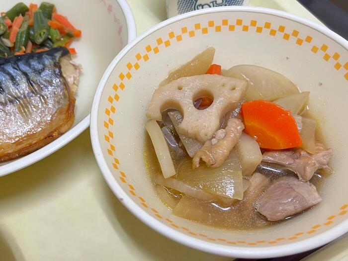 【給食】大阪地場産食材〈河内れんこん〉