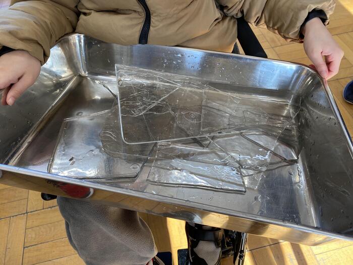 冬の寒さと氷の冷たさを実感
