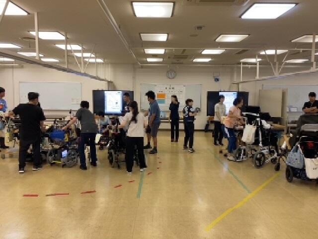 平野支援学校との交流（肢体）
