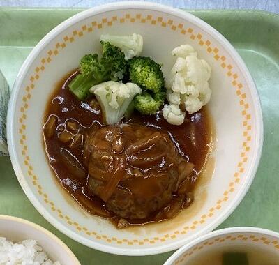 手作りハンバーグ！！