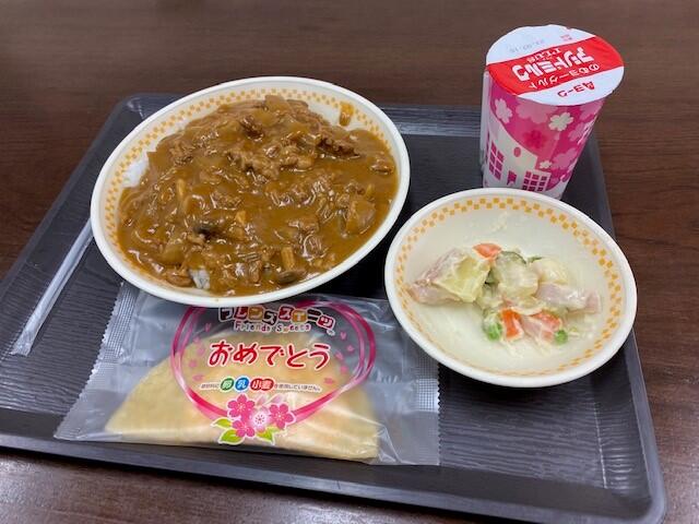 卒業お祝い給食