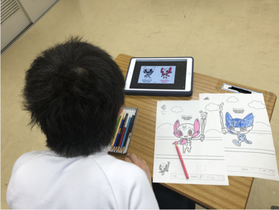 iPadで調べて塗り絵 【知的障がい教育部門 小学部】