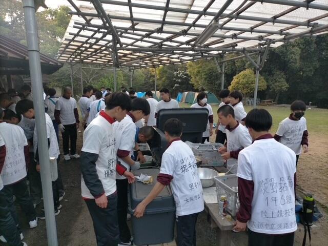 キャンプ実習夕食1-1.jpg