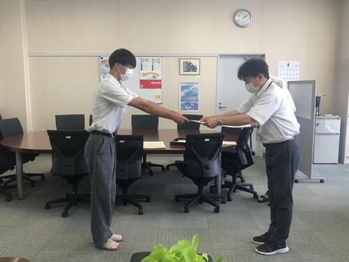 4男子団体総合2位.jpg