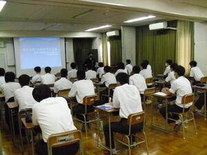 r4gasu01.JPG