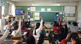 １１／２６（金）奥坂小学校評議員会・授業参観