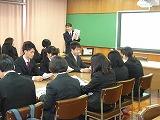 成蹊大学生が授業見学に来校