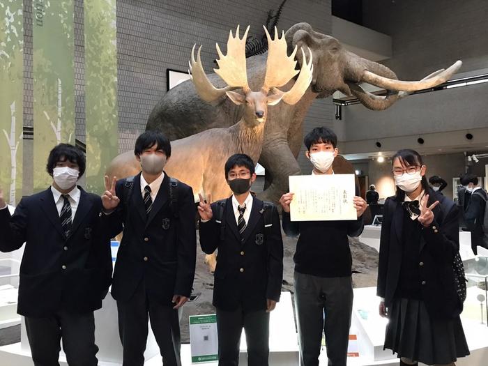 生物部 生物研究発表会レポート
