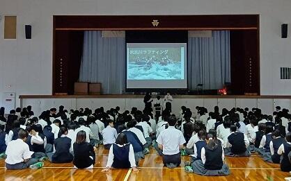 修学旅行説明会を行いました