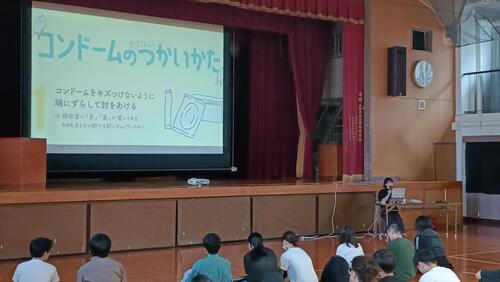 7月17日(金)性に関する教育講演会