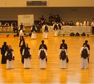 近畿大会 女子試合整列