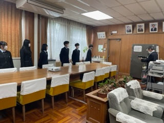 ダウンロード (14).png