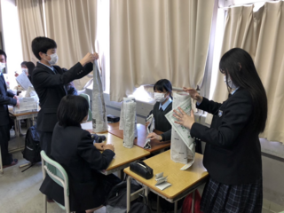 ダウンロード (21).png