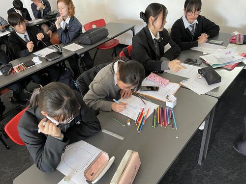 海外語学研修24 Humanitiesの授業を受けました!