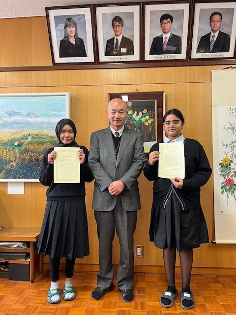 留学生 帰国へ・・・