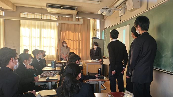 1月20日（木）1年生も5、6限に「総合的な探究の時間」でプレゼンテーション