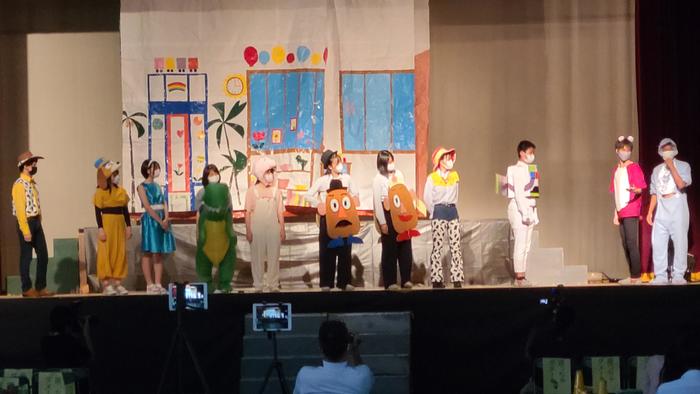 9月9日（木）第46回『牧高祭』1日目⑧～午後も体育館では3年生が演劇