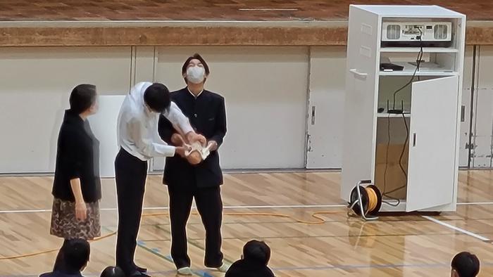 11月11日(木)5、6限は1年生に性に関する講演会『いのちの出前講座』を実施